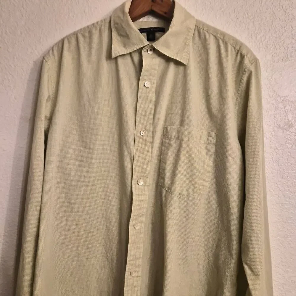 Banana Republic Men's Long-sleeve Button-down Collared Shirt: Spring Green: M